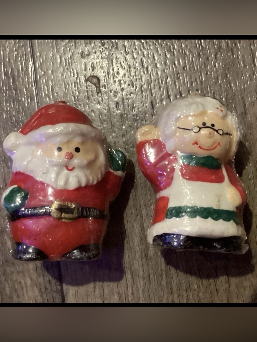 Vintage Santa & Mrs. Claus Candles , Waving! Adorable Sealed In Cellophane